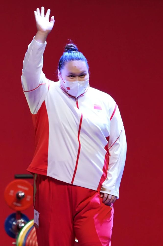 29金李雯雯击败变性男选手