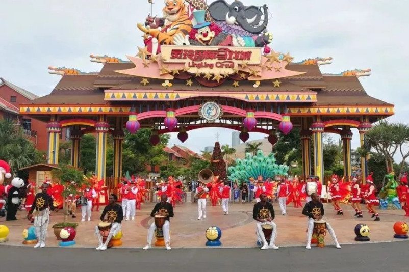 厦门耗资10亿的场馆,深受国外游客的喜欢,门票分为不同等级
