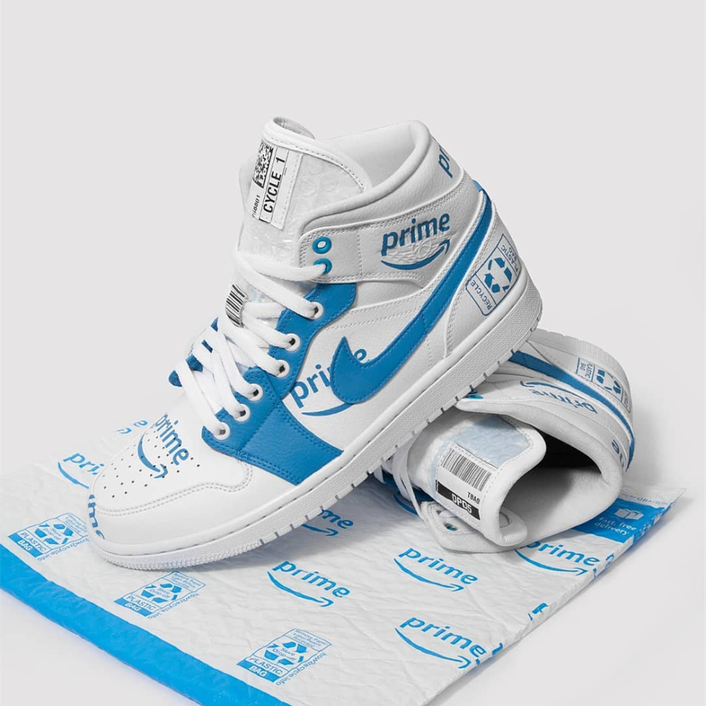 定制假鞋nike的重拳对准了球鞋定制单位