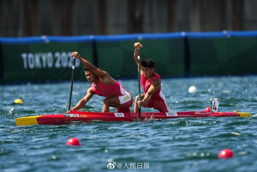 奥运会静水皮划艇 男子1000米双人划艇决赛中 刘浩/郑鹏飞夺得银牌