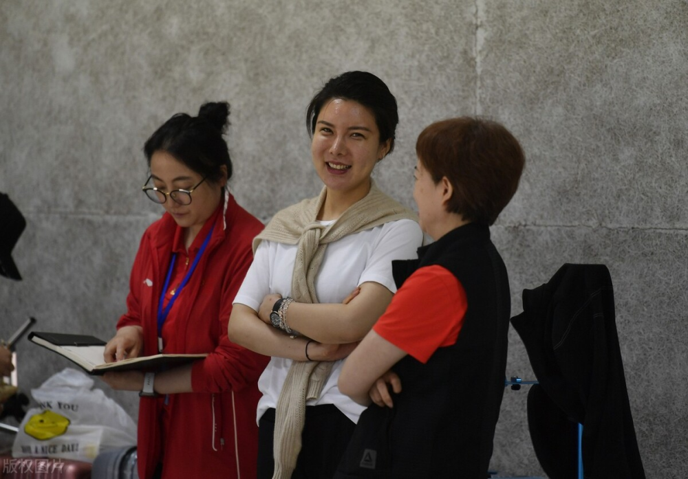 杜丽成功转型为奥运冠军教头,带领麾下弟子拿到两金一银