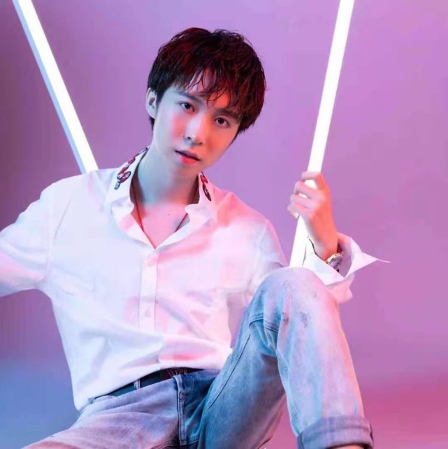 郝一点为热度请来霸总妈妈林锡又换演员了同为女主播火线妹更接地气