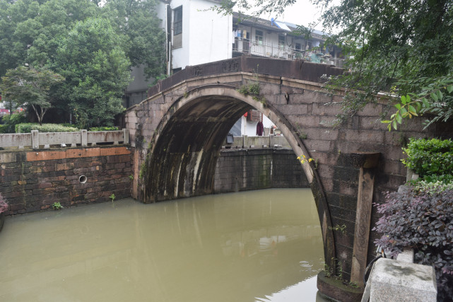 三人行杭嘉湖古桥20座17嘉兴海宁虹桥