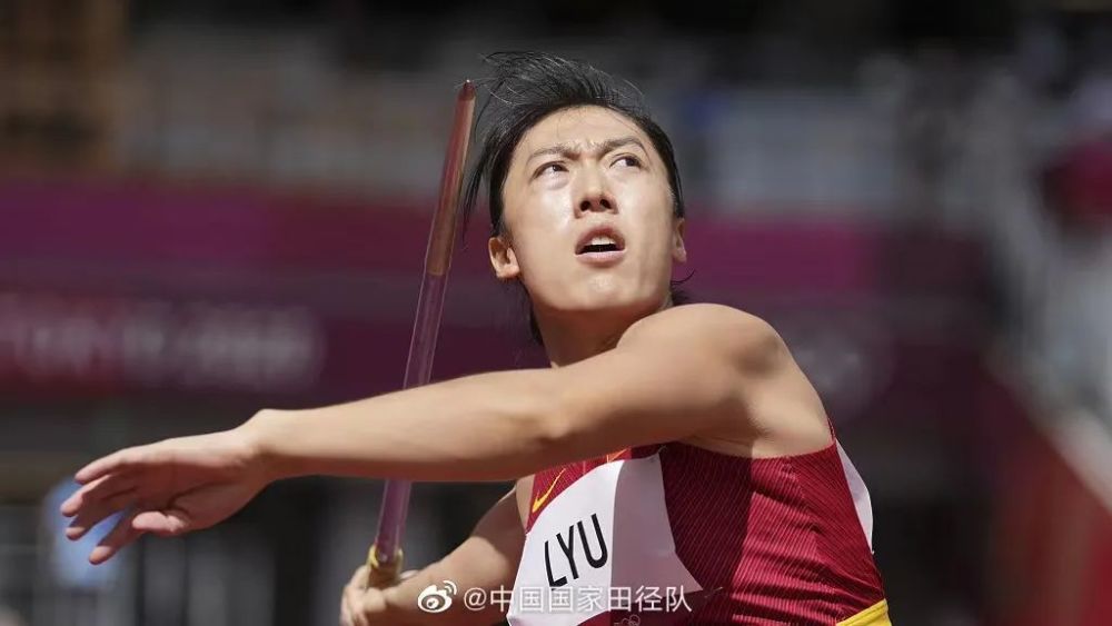 北京时间8月3日上午,在东京奥运会田径比赛男子400米栏决赛中,挪威