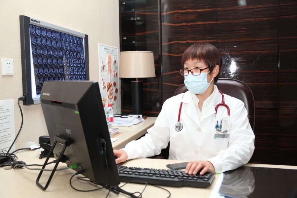 包含北京大学第一医院跑腿挂号服务，深受患者信赖的词条