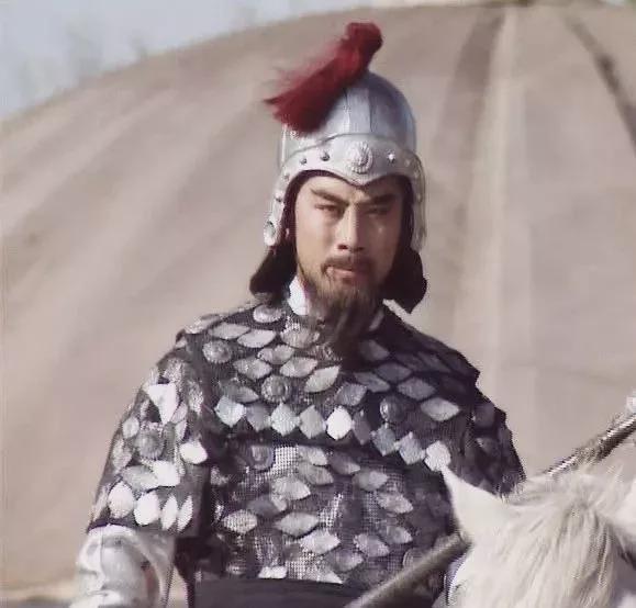 很明显,他不是赵云心目中救民于水火的仁者.