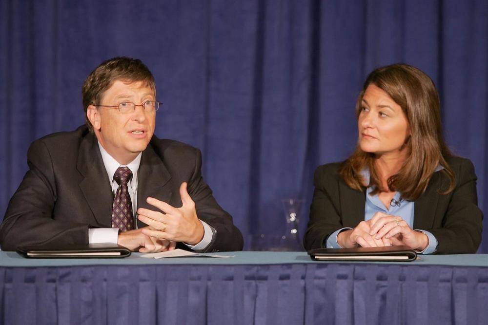 那梅琳达·盖茨(melindagates)呢?这可是同一个人.