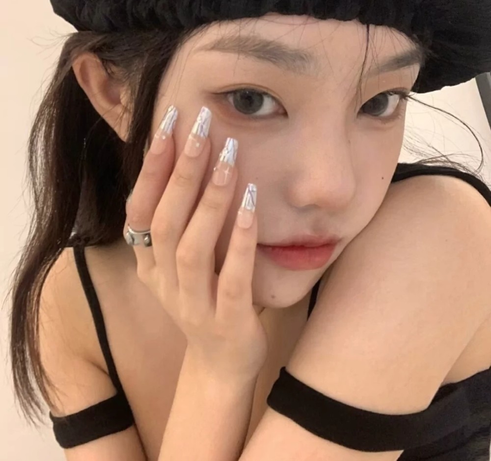 小众女头有志青年先谋生而后爱