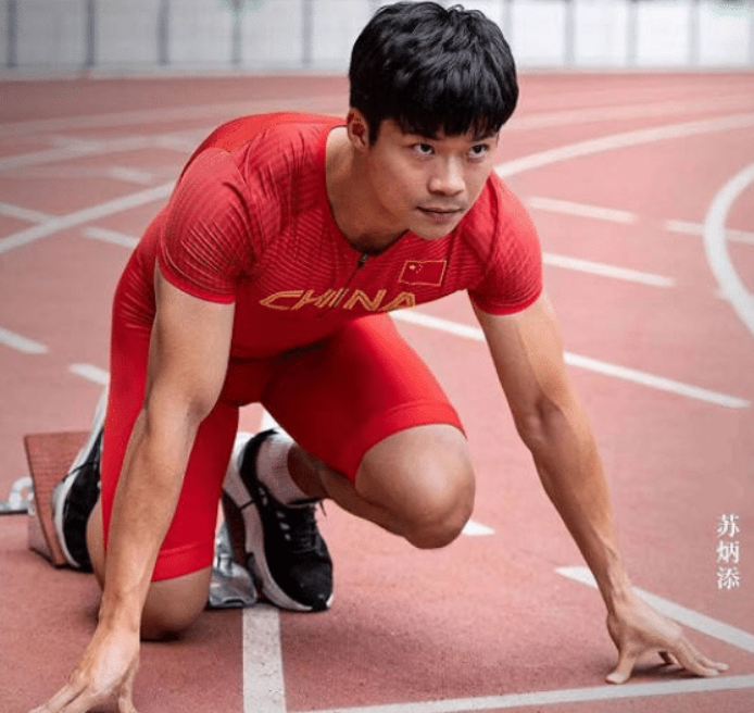 苏炳添曾写论文研究自己,还是暨大副教授,网友:实战型科研人才