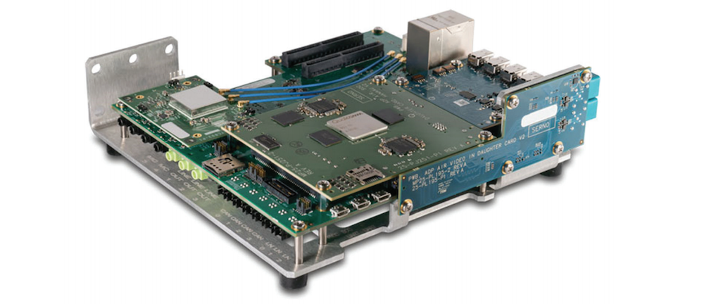 高通最新8155车机体验高分多屏成标配但还不是最强7nm车机芯片