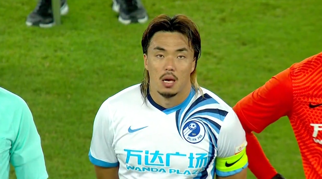 中超 中超3-1！前皇马球员脚后跟破门嗨翻天，于根伟脸色通红呆若木鸡
