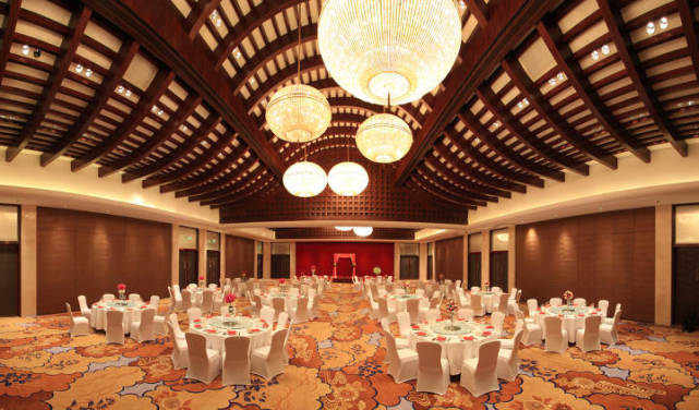 杭州首家杭州西溪宾馆被评为国家白金五钻级酒店