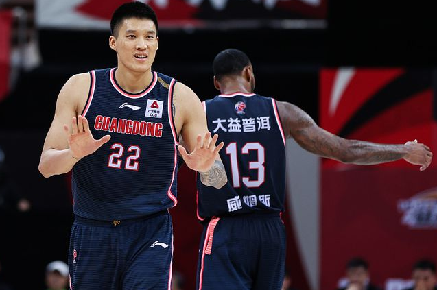 曾繁日 正式签约！CBA争议球员留在广东宏远 获得杜锋信任