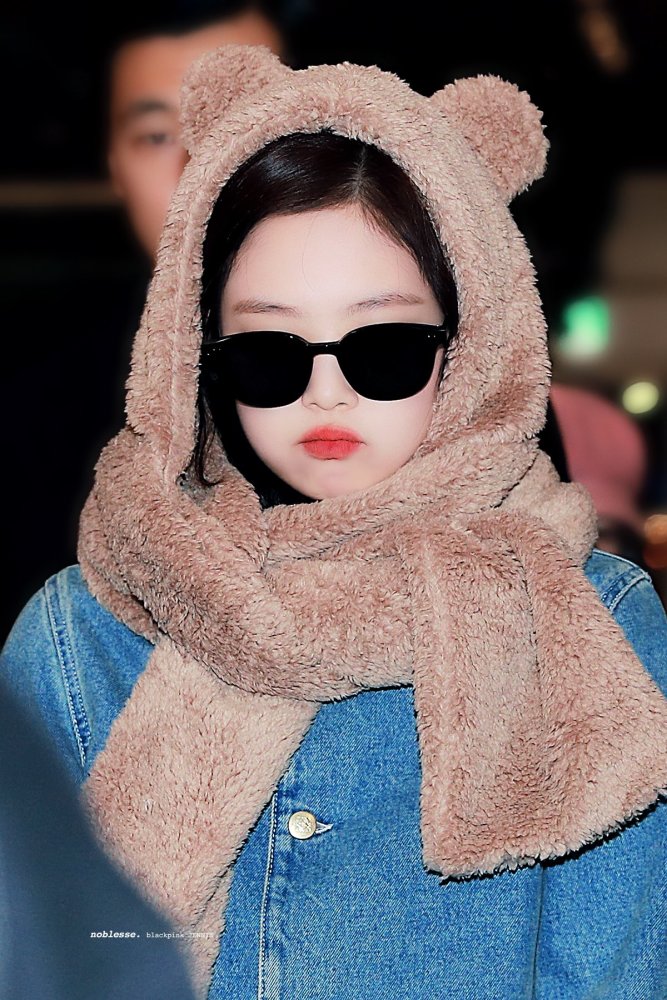 jennie‖小熊煎妮‖戴着小熊帽子的饺子