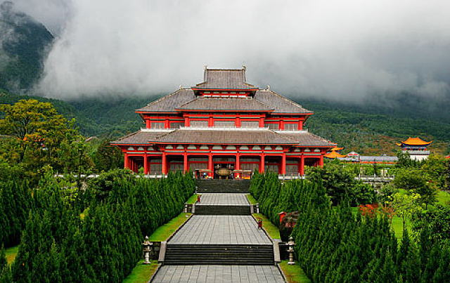 云南必去的景点,雨铜观音殿#低音号导游