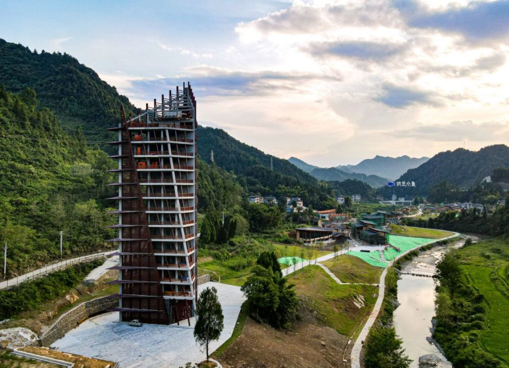 实拍揭秘一探究竟湖北宣恩彭家寨缘何被称为活化的土家泛博物馆