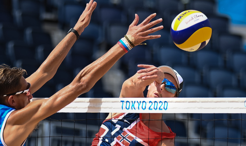 (东京奥运会)沙滩排球——挪威选手晋级男子组半决赛_腾讯新闻