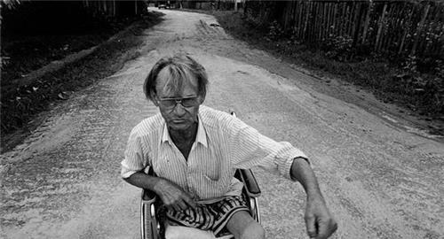 切尔诺贝利旧照方圆30公里都是禁区变异的老鼠跟狗一样大