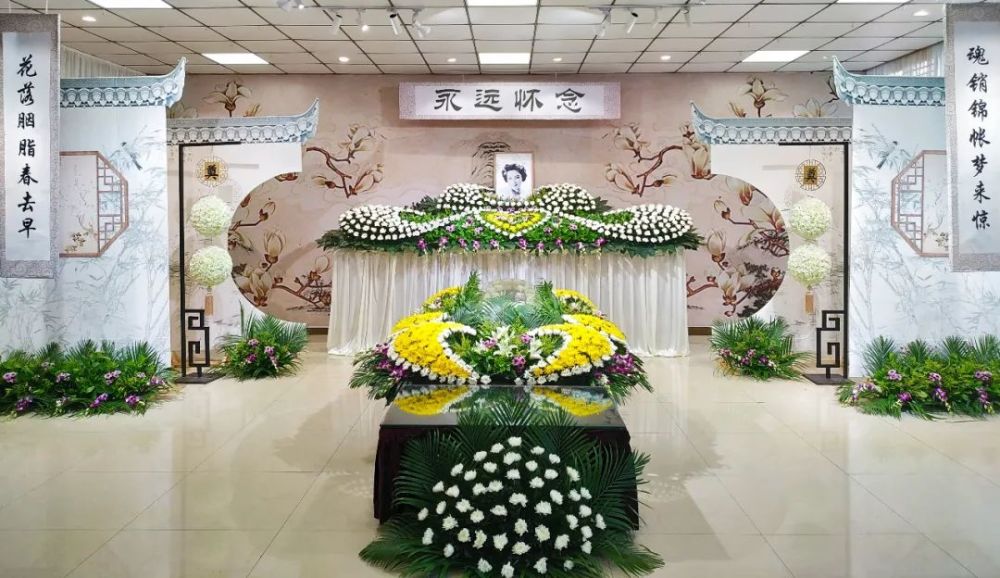 跟着宝岛花艺师的一天