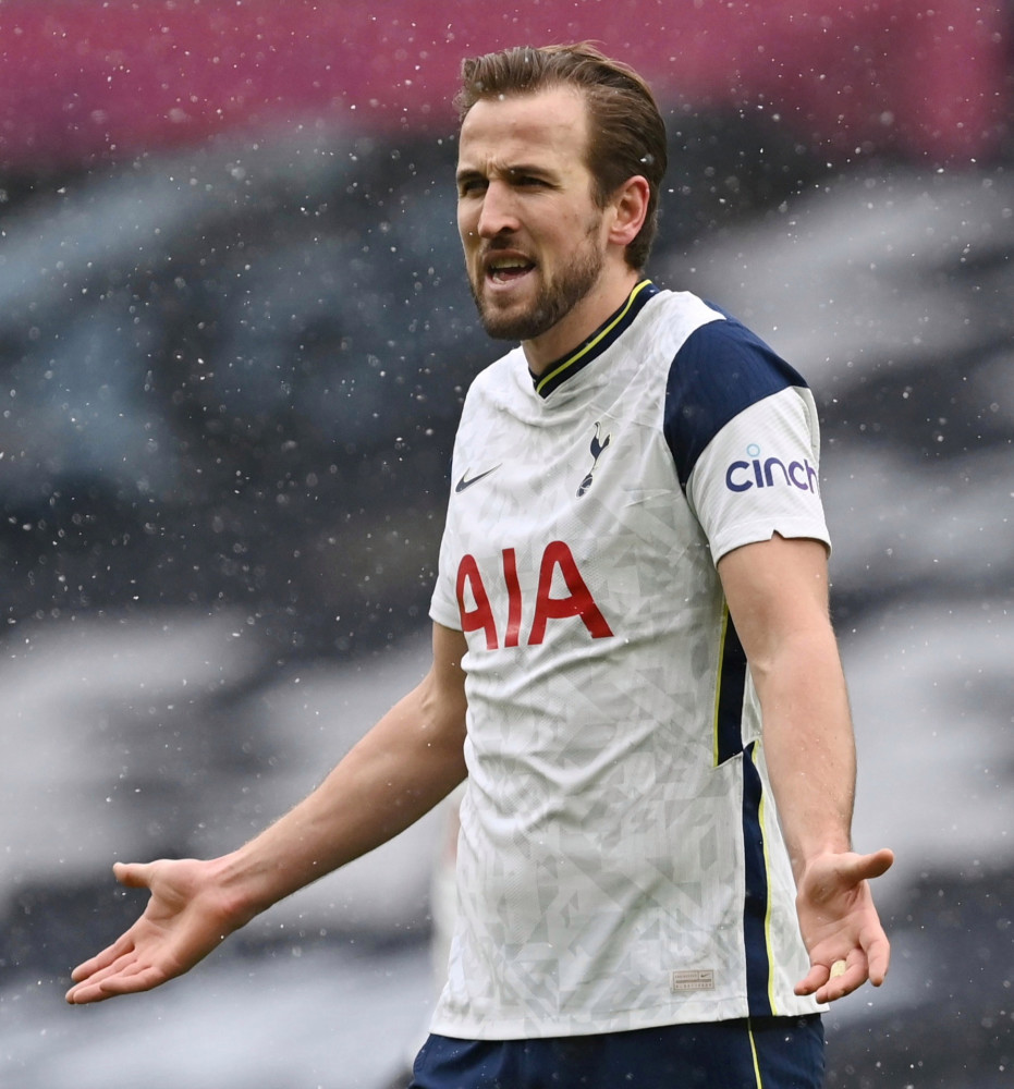 足球运动员如何要挟球队强制转会英国媒体给凯恩支招