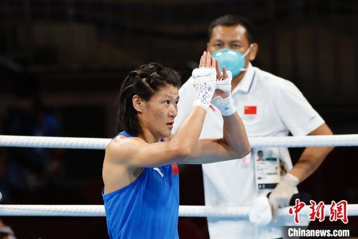 中国拳手谷红成功晋级决赛.中新网记者 韩海丹 摄