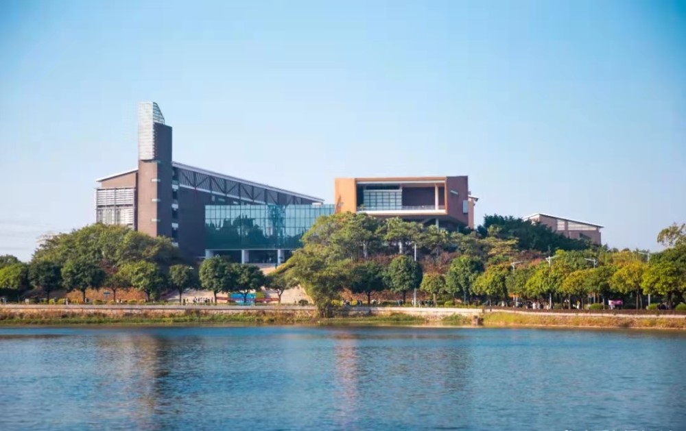 广东轻工职业技术学院怎么样什么专业好