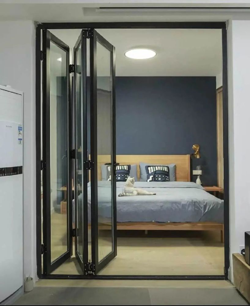 阳台装折叠门好处竟然这么多朋友家的装修太机智了