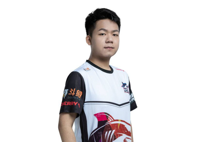 cfpl败者组决赛白鲨核心n9是关键55次三杀数据傲视群雄