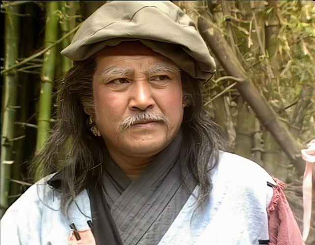 按理说,云中岳的历史知识,丝毫不亚于金庸,甚至在我看来,更在金庸之上