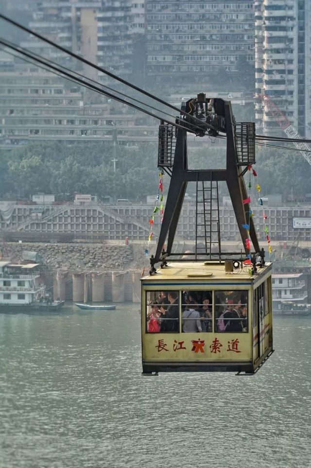 去重庆旅游一定要去这几个地方