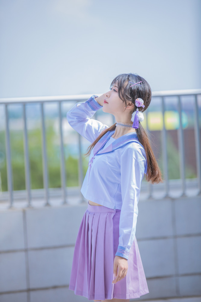 瓣白淡紫霜 幽影不敢猜 怕日光懒却jk紫阳花少女 腾讯新闻