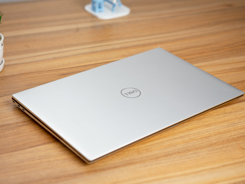 移动生产力中的利器 全新戴尔xps 17评测