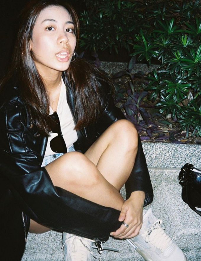 又一星二代宣布出道老爸巫启贤高调宣传吕良伟林依轮等送祝福