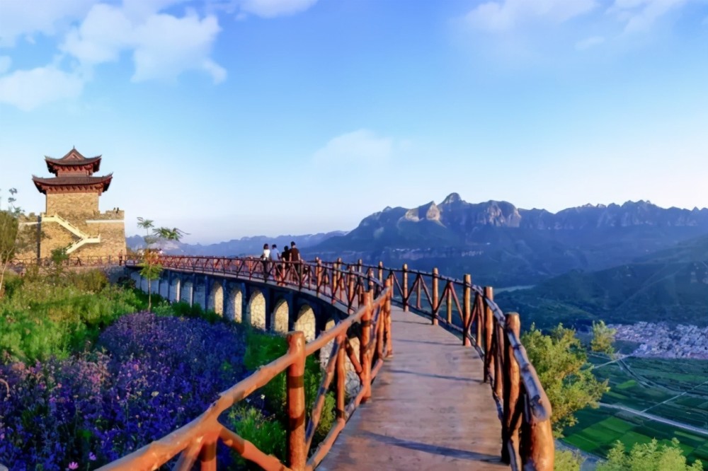 河北新晋4a景区,耗资10亿打造,夏日林荫蔽日,适合度假养生