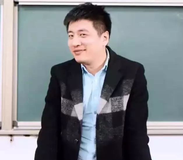 考研名师张雪峰曾经爆红一时为何这两年销声匿迹了