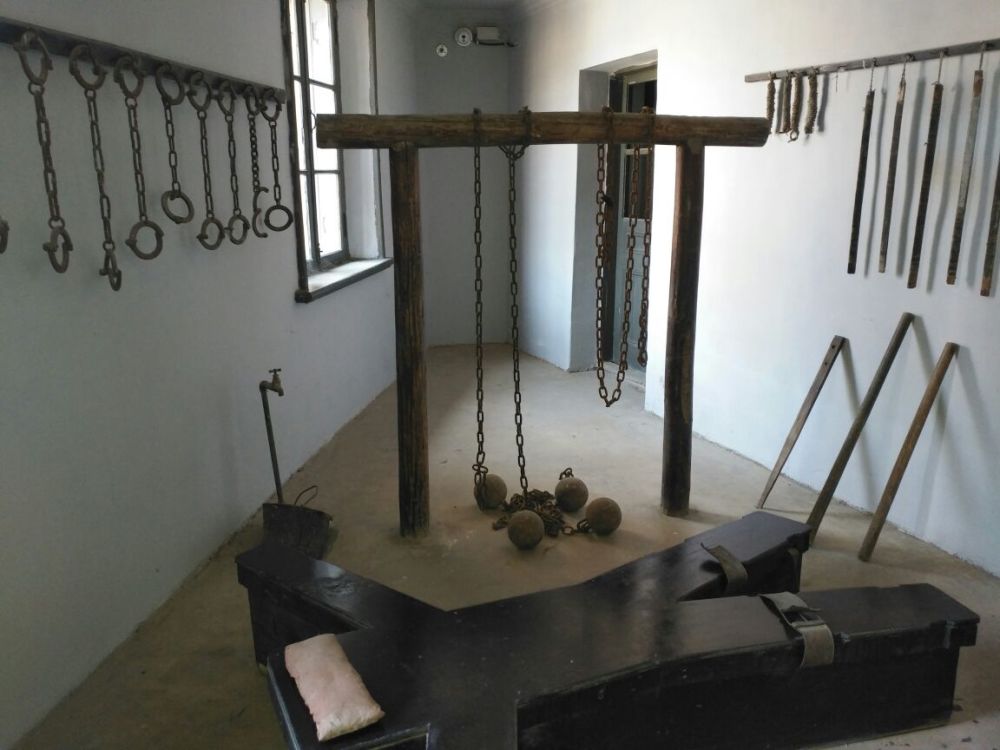 鲁迅逝世5年后夫人许广平被抓进日本宪兵队关了76天受尽凌辱