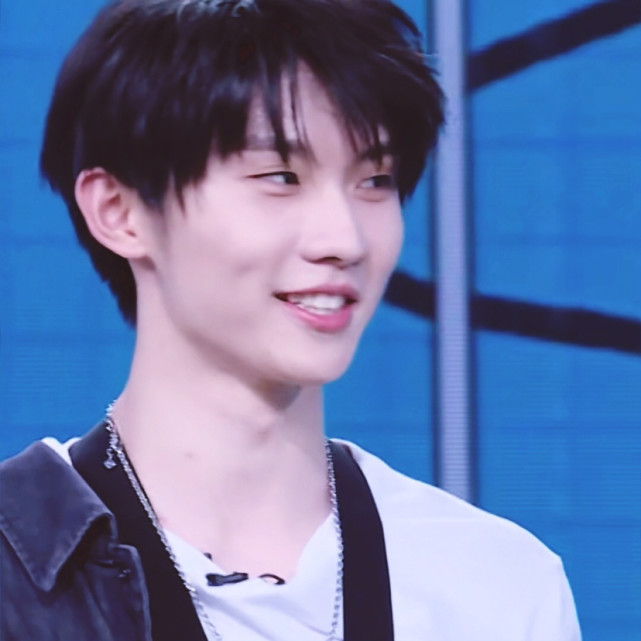 tnt马嘉祺头像人生只有一次自己终归是为自己活着