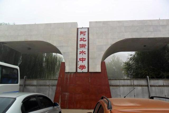 江苏高中排行_“百强中学”排行榜:榜首一本率高达99.5%,散装江苏无一校入选