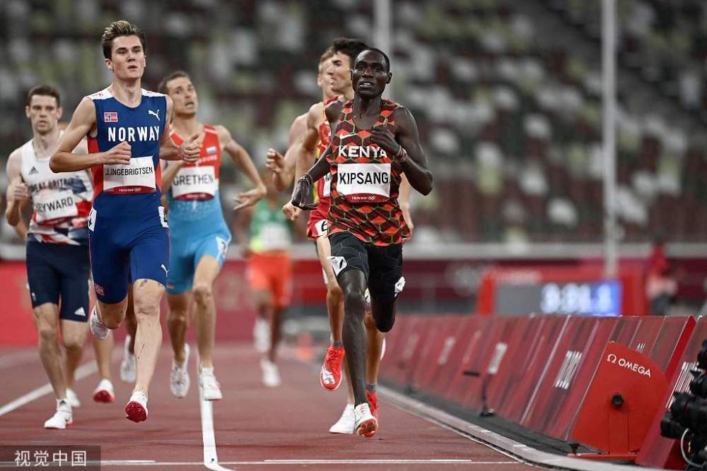 男子1500米半决赛 肯尼亚选手破21年奥运纪录强势晋级