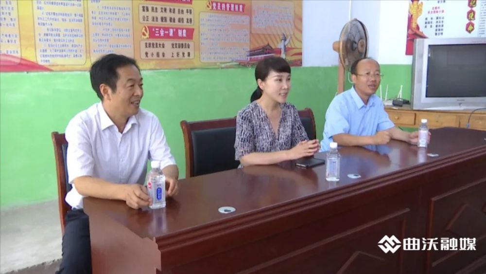 于彩霞一行先后前往北董村,东闫村进行调研,通过与