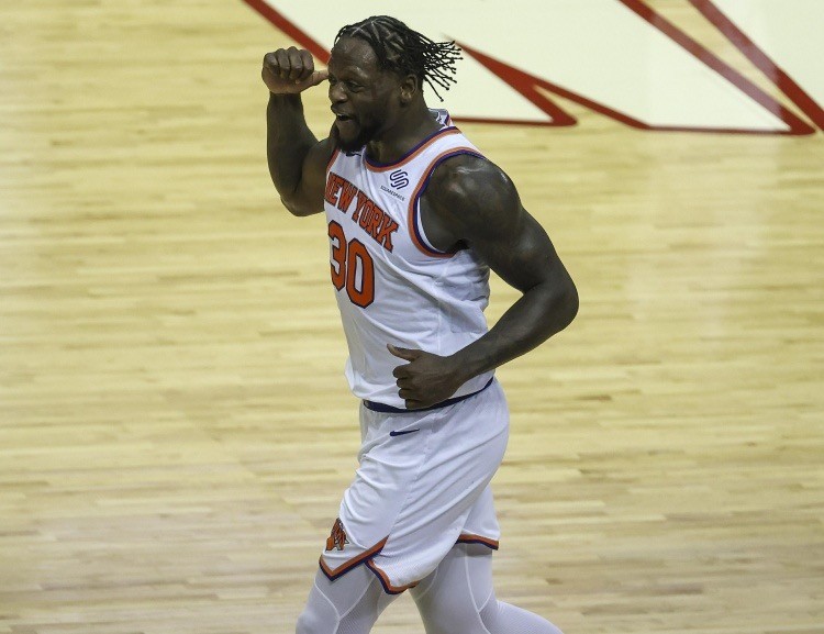 富尼耶 豪掷3亿美元，NBA土豪队再出手！续约4大功臣，首发后场变脸