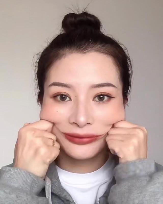 嘴角向下怎么改善 腾讯网