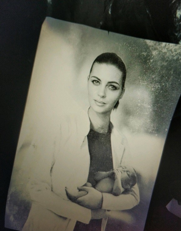 生化危机母神米兰达其实也挺可怜她只想要复活自己的女儿罢了