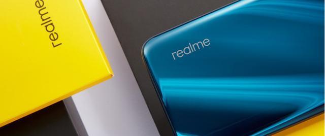 realme這個品牌在國內上半年同比增長最高達到175%