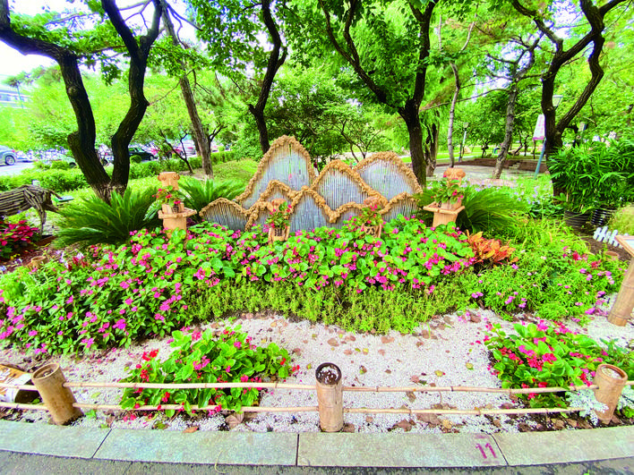 绝妙城市微景观信有山林在市城