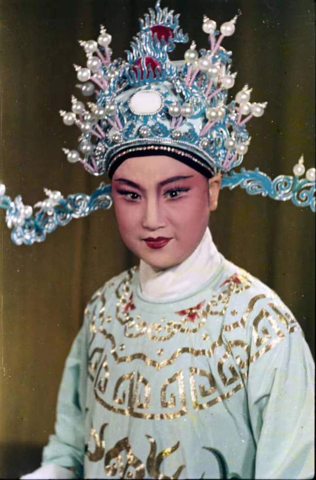 一生奉献王文娟90高龄依旧心系舞台她曾说感谢上海接纳了年轻的越剧