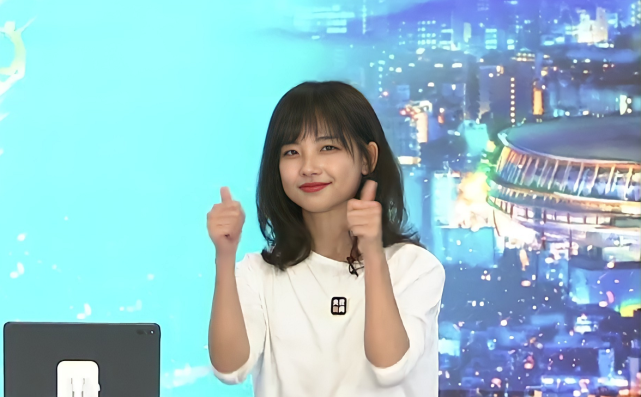 王冰冰加盟《你好生活》3,逆光大片,却被撒贝宁的黑皮肤抢镜