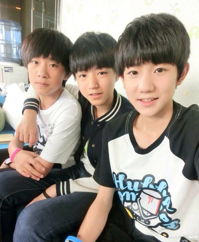 tfboys出道8年千玺提名影帝王源音乐得认可王俊凯出演英雄