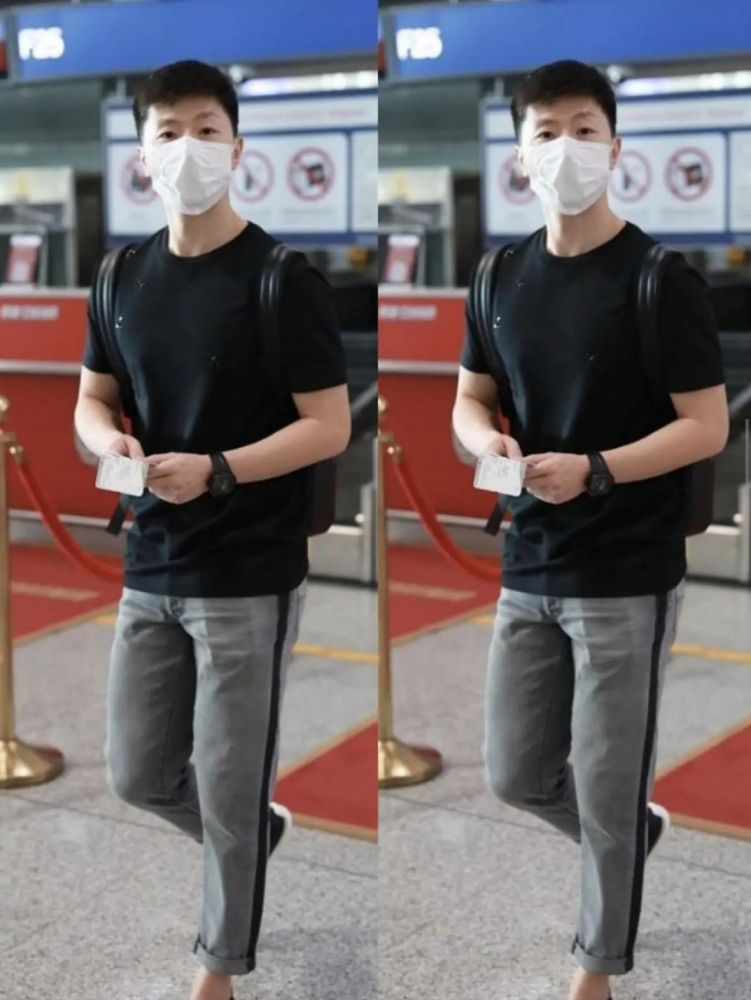 六边形战士马龙霸气私下搭配衣服随意简单与赛场形成鲜明对比