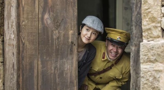 《小妮扛枪》四集连播/今日荧屏15:50   电视剧《知否知否应是绿瘦》